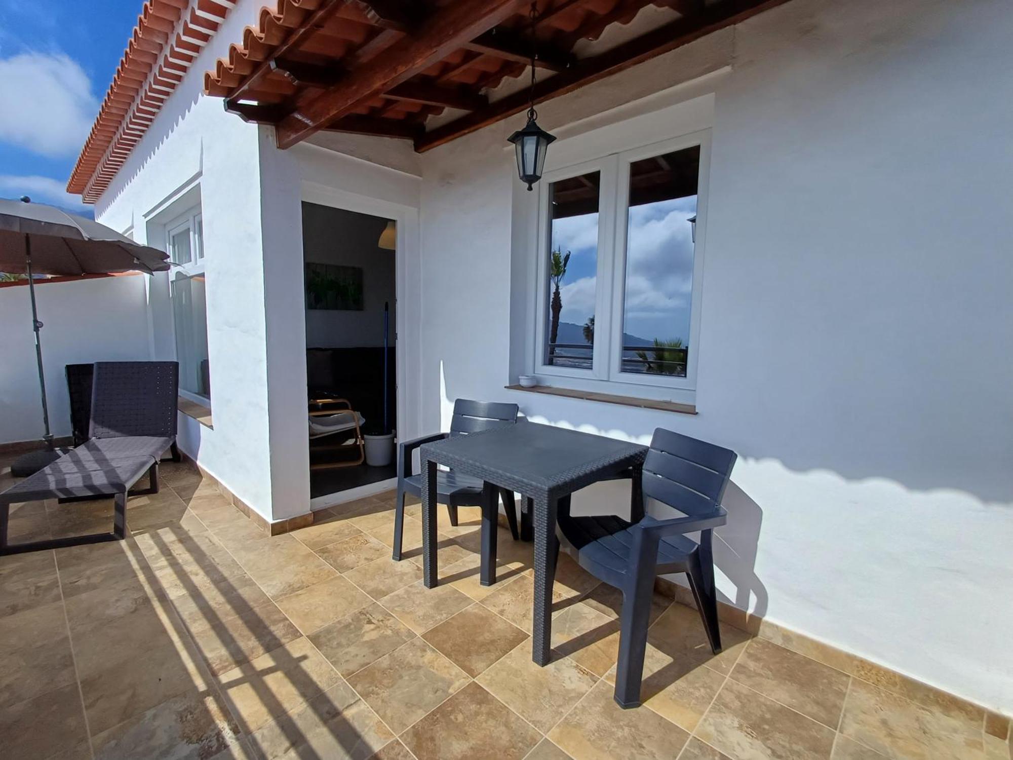 Bellavista Apartment *